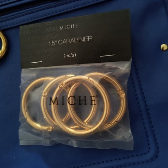 (New)MICHE Prima MEREDITH shell only RETIRED w/gold accent - Picture 9 of 9